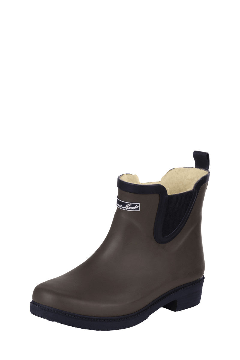 Brown gumboots hotsell